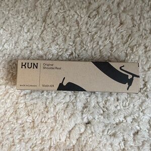 Kun Violin 4/4 Rest